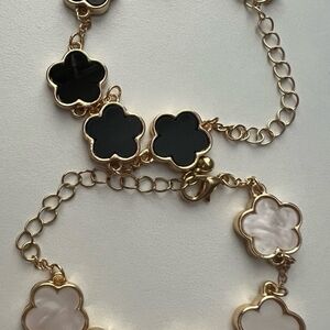 Elegant Gold and Black Flower Bracelet